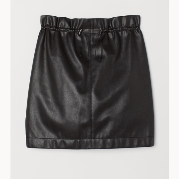 NWT H&M Mini Faux Leather Skirt - Picture 1 of 7